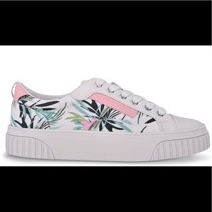 New Nine West Dewy Sneakers, 10M, floral